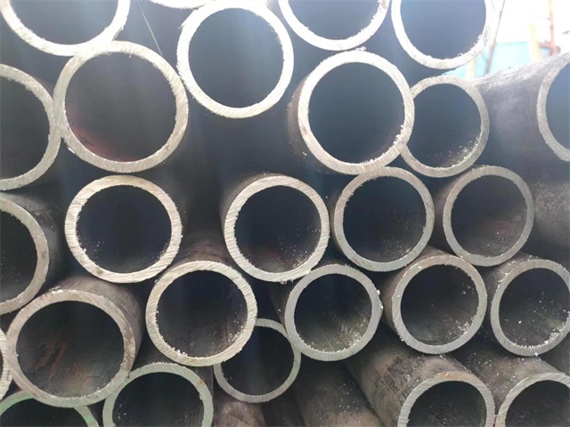 沧州27simn无缝钢管厂