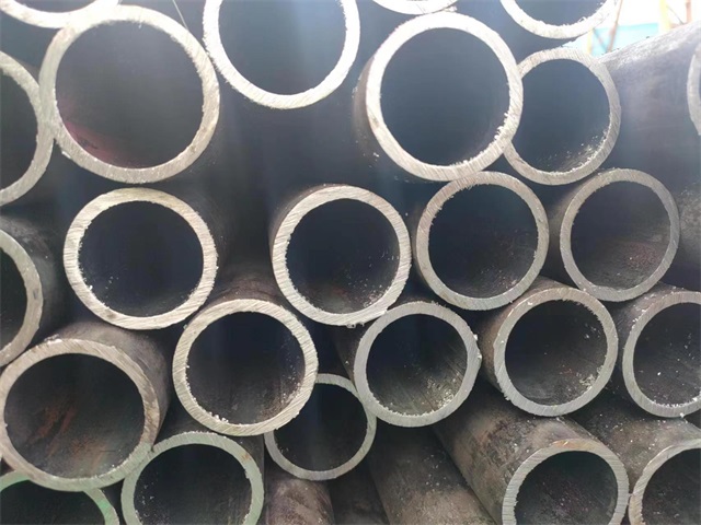 沧州10#结构用无缝钢管