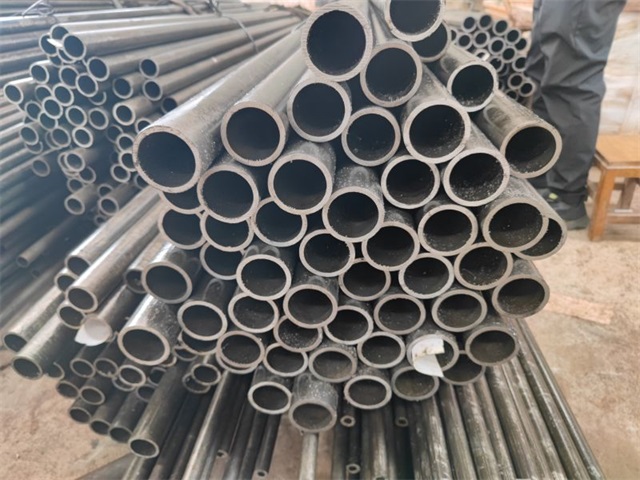 沧州精密无缝钢管定做